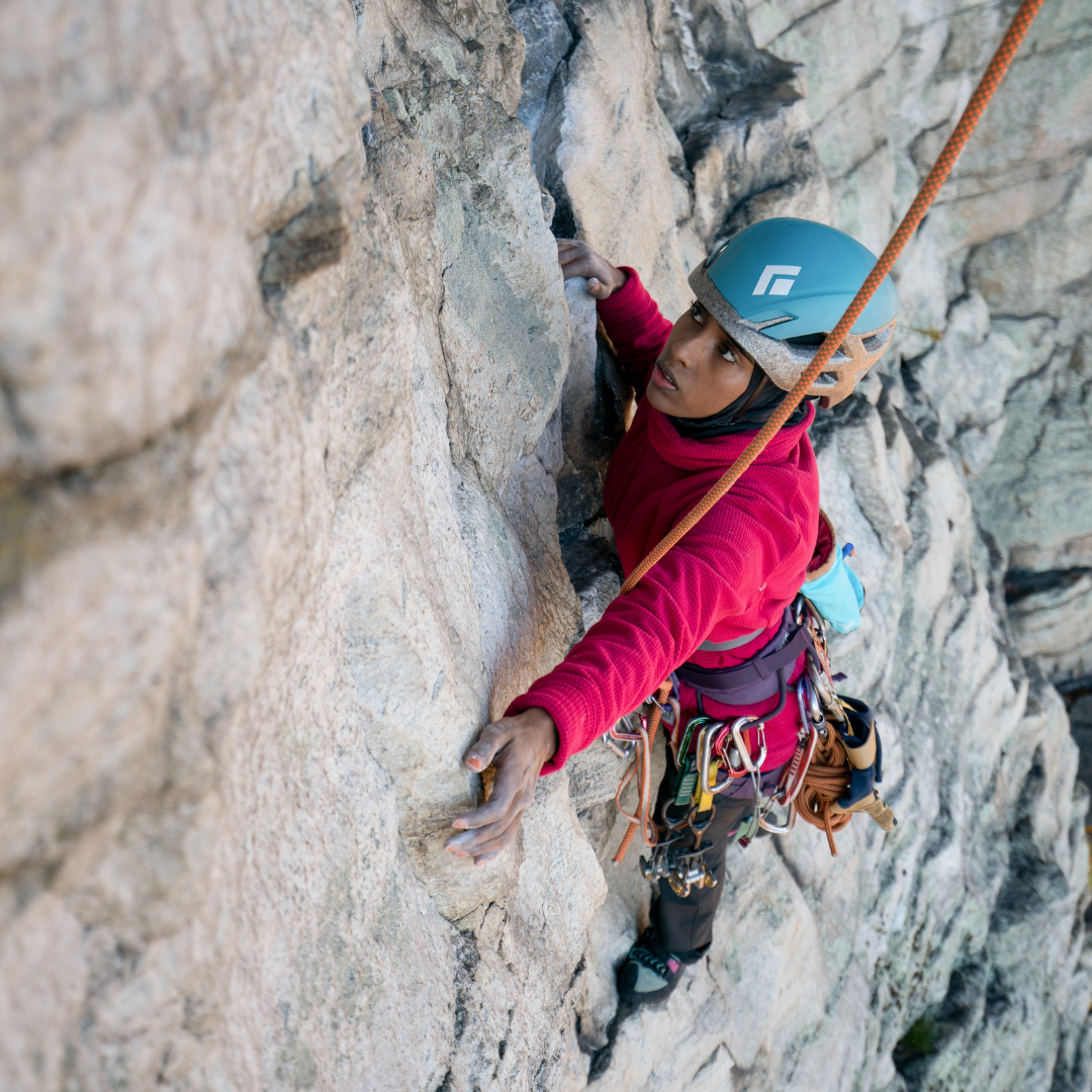 Outdoor Research ActiveIce Hijab | Cooling Outdoor Activewear