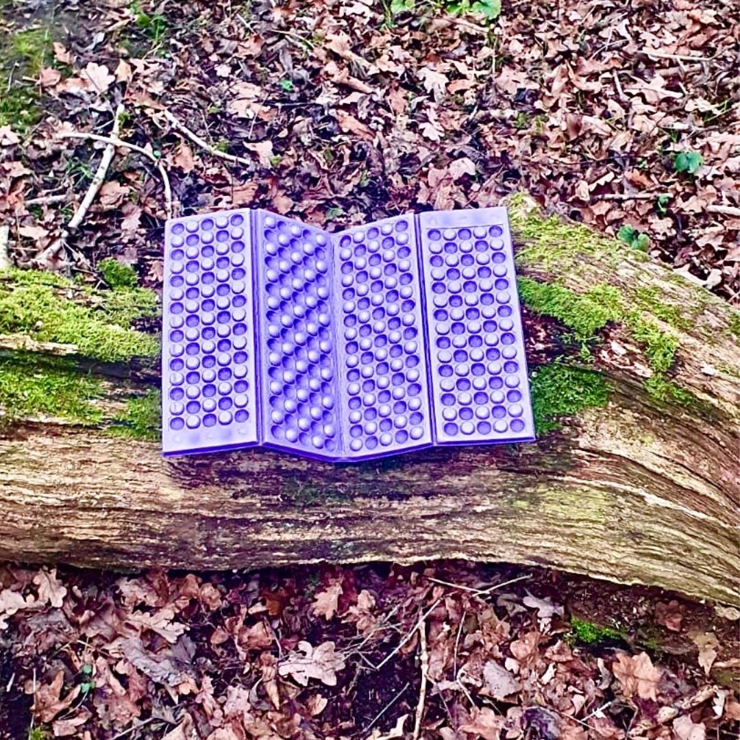 REAR GUARD folding sit-mat
